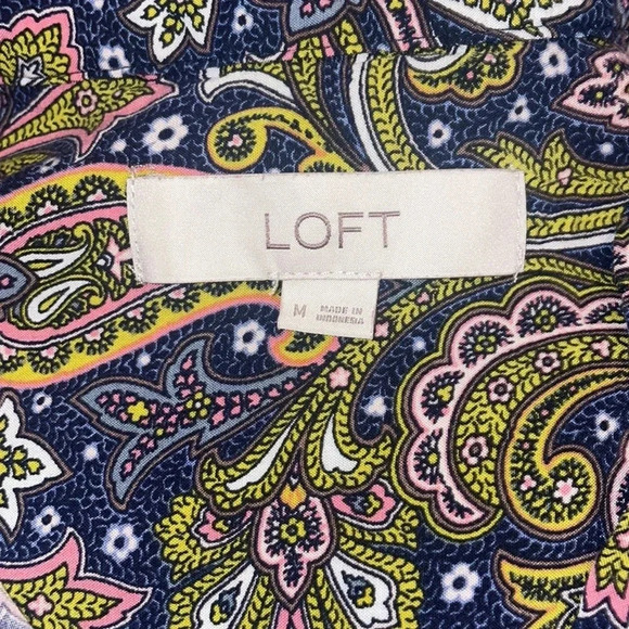 LOFT Women’s Border Paisley Henley Top Size Medium - Picture 4 of 9